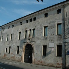 Palazzo Pretorio (Pretorio Palace)
